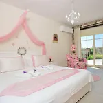 Gasthuis Sultan Butik ℳℛ Luxury Concept 4*