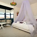 Gasthof Sultan Butik ℳℛ Luxury Concept Alaçatı