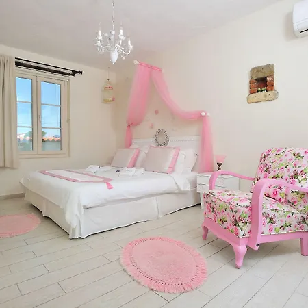 Sultan Butik ℳℛ Luxury Concept 4*