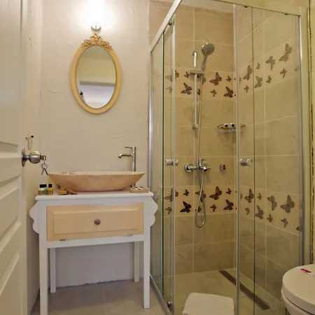 Sultan Butik ℳℛ Luxury Concept Konukevi Alaçatı