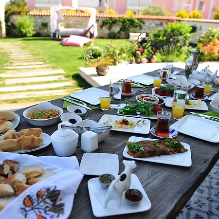 Sultan Butik ℳℛ Luxury Concept Affittacamere Alaçatı