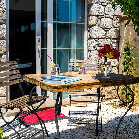 Sultan Butik ℳℛ Luxury Concept Gasthuis