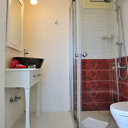 Πανσιόν Sultan Butik ℳℛ Luxury Concept Αλακάτι