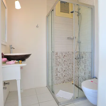 Πανσιόν Sultan Butik ℳℛ Luxury Concept 4*